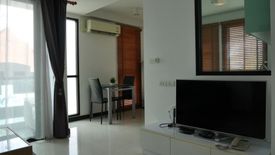 1 Bedroom Condo for rent in Le Cote Sukhumvit 14, Khlong Toei, Bangkok near BTS Asoke
