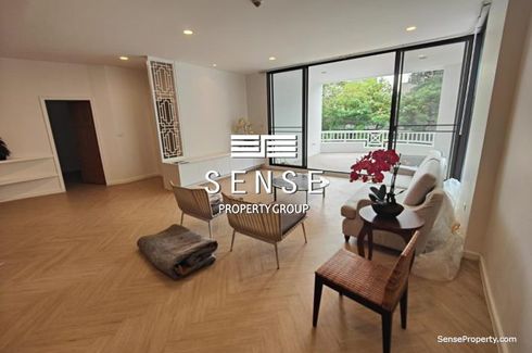 4 Bedroom Condo for rent in Baan Phansiri, Khlong Tan Nuea, Bangkok