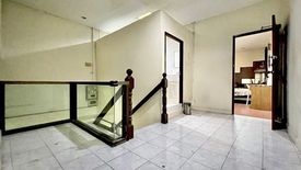 3 Bedroom Townhouse for sale in Bang Chak, Bangkok