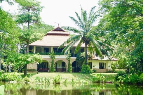 6 Bedroom House for sale in Pa Phai, Chiang Mai