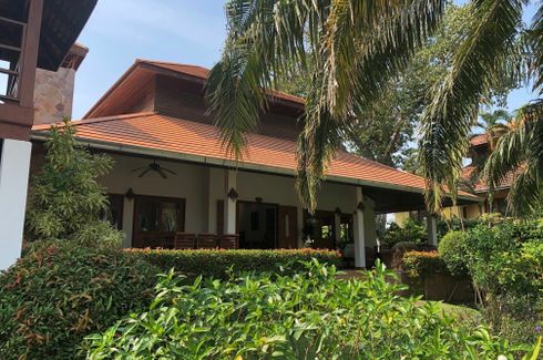 3 Bedroom Villa for sale in White Lotus 1, Nong Kae, Prachuap Khiri Khan
