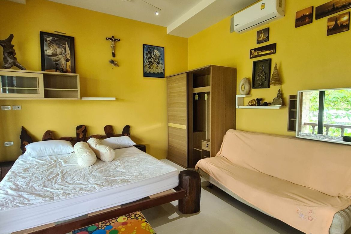 Cozy Apartment for Rent ( Included Electricity & Water) 📌 Apartment for