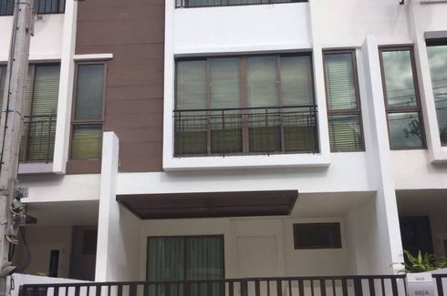 3 Bedroom Townhouse for sale in The Private Sukhumvit-Bangchak, Bang Chak, Bangkok near BTS Bang Chak