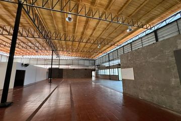 Warehouse / Factory for rent in Saphan Sung, Bangkok