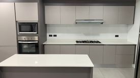 3 Bedroom Apartment for rent in Sethiwan Mansion Sukhumvit 49, Khlong Tan Nuea, Bangkok near BTS Phrom Phong