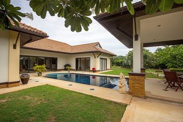 3 Bedroom Villa for sale in Cha am, Phetchaburi