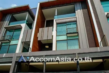 4 Bedroom House for Sale or Rent in Phra Khanong, Bangkok near BTS Phra Khanong