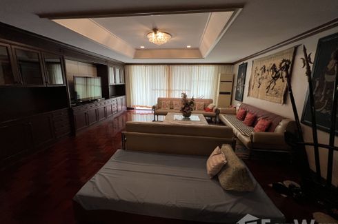 3 Bedroom Condo for sale in Oriental Towers, Khlong Tan Nuea, Bangkok near BTS Thong Lo