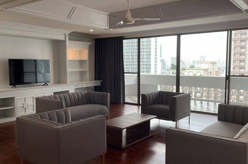 2 Bedroom Apartment for rent in Govind Tower, Khlong Toei Nuea, Bangkok near BTS Nana