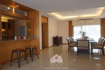 3 Bedroom Apartment for rent in Yan Nawa, Bangkok