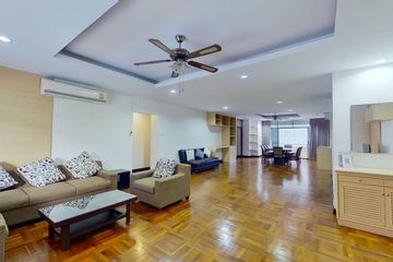 3 Bedroom Condo for rent in Rishi Court, Khlong Toei Nuea, Bangkok near Airport Rail Link Makkasan