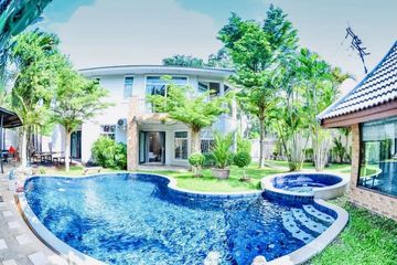 8 Bedroom House for sale in Na Jomtien, Chonburi