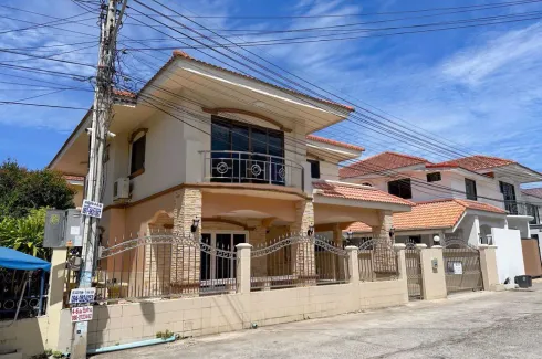 5 Bedroom House for sale in wonderland 2, Na Kluea, Chonburi