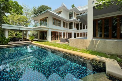 5 Bedroom House for sale in Na Kluea, Chonburi