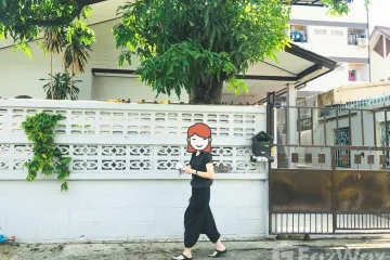 3 Bedroom House for rent in Lat Phrao, Bangkok near MRT Chok Chai 4