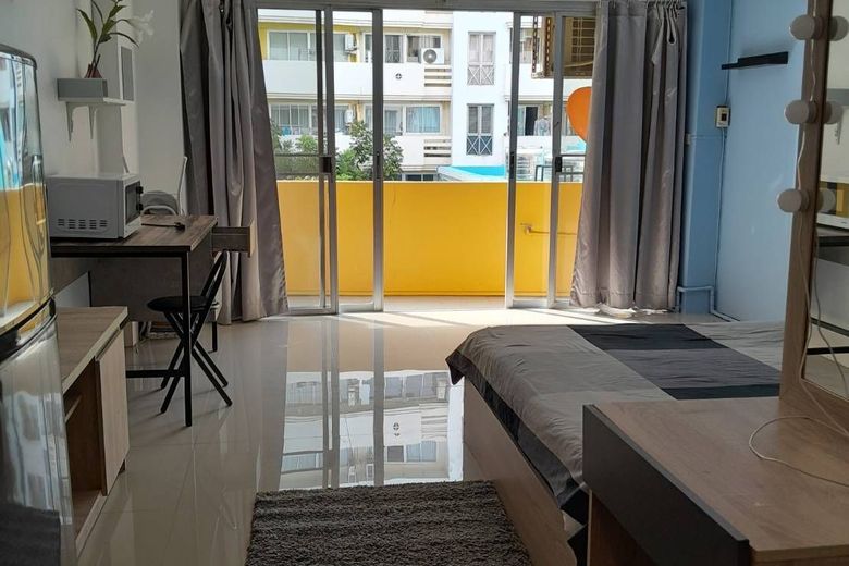 Condominium For Rent 