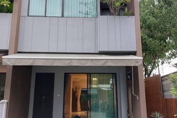 3 Bedroom Townhouse for sale in Baan Klang Muang Rama 9 - Krungthep Kreetha, Saphan Sung, Bangkok