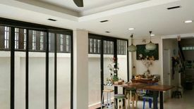 3 Bedroom Commercial for sale in Chang Khlan, Chiang Mai