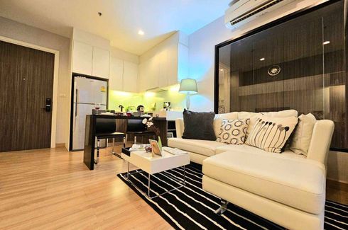 1 Bedroom Condo for sale in Urbano Absolute Sathon - Taksin, Khlong Ton Sai, Bangkok near BTS Krung Thon Buri