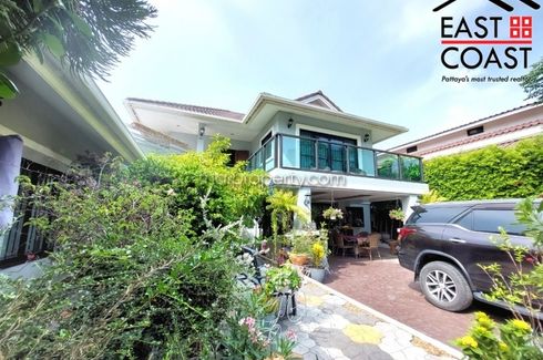 5 Bedroom House for sale in Na Kluea, Chonburi