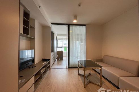 1 Bedroom Condo for rent in Ideo Sathorn - Wongwian Yai, Khlong Ton Sai, Bangkok near BTS Wongwian Yai