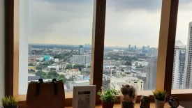 1 Bedroom Condo for rent in The Emporio Place, Khlong Tan, Bangkok near BTS Phrom Phong