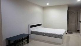 1 Bedroom Condo for rent in Regent Home 7/2 Sukhumvit, Bang Na, Bangkok