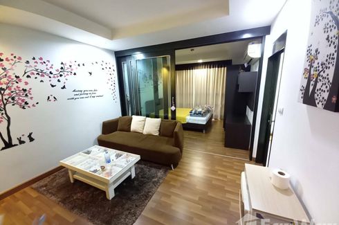 1 Bedroom Condo for rent in The Kris Extra 5, Din Daeng, Bangkok near MRT Sutthisan