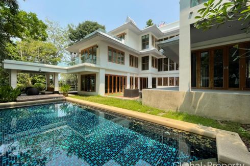 4 Bedroom House for sale in Na Kluea, Chonburi