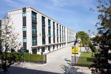 3 Bedroom Townhouse for sale in Chic District Ram 53, Phlapphla, Bangkok