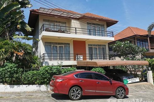 4 Bedroom House for sale in Baan Noen Khao Sea View, Ratsada, Phuket