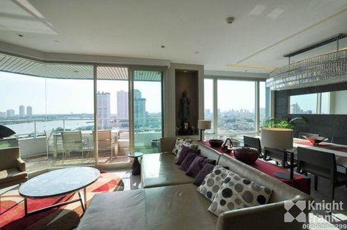 3 Bedroom Condo for sale in Bang Lamphu Lang, Bangkok