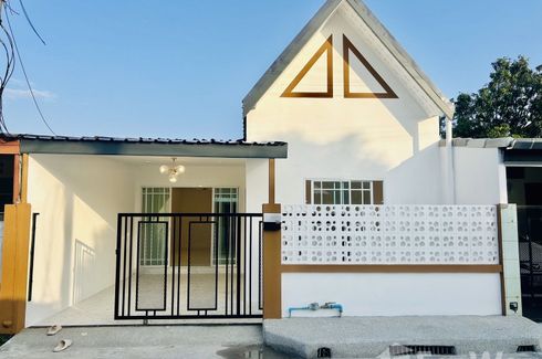3 Bedroom Townhouse for sale in Villa Daorung, Wichit, Phuket