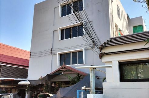 66 Bedroom Apartment for sale in Somsri Apartment, Wong Sawang, Bangkok