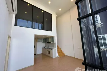 2 Bedroom Condo for sale in MARU Ekkamai 2, Phra Khanong Nuea, Bangkok near BTS Ekkamai
