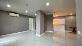 2 Bedroom Condo for sale in Chong Nonsi, Bangkok