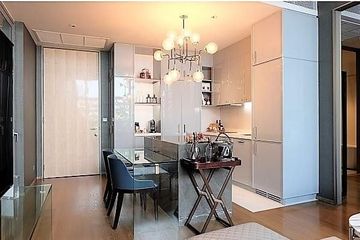 1 Bedroom Condo for rent in Kraam Sukhumvit 26, Khlong Tan, Bangkok near BTS Phrom Phong