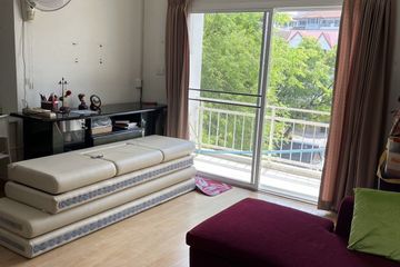 2 Bedroom Condo for sale in Villa Chaya, Phlapphla, Bangkok