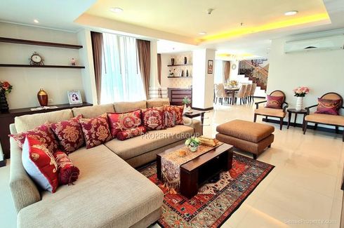 4 Bedroom Condo for rent in Piyathip Place, Khlong Tan Nuea, Bangkok near BTS Phrom Phong