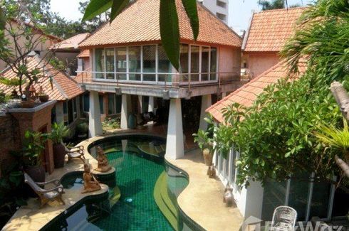5 Bedroom House for sale in Jomtien Palace Village, Nong Prue, Chonburi