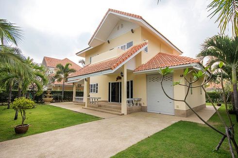 3 Bedroom Villa for sale in Cha am, Phetchaburi