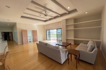 4 Bedroom Apartment for rent in Baan Phansiri, Khlong Tan Nuea, Bangkok