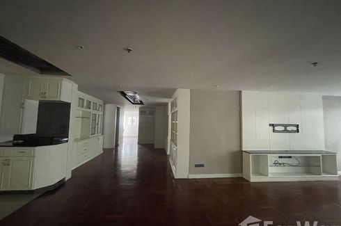 3 Bedroom Condo for sale in Baan Sathorn, Thung Maha Mek, Bangkok near MRT Lumpini