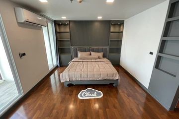 1 Bedroom Condo for sale in Baan Siri Silom, Silom, Bangkok near BTS Surasak