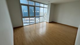 2 Bedroom Condo for sale in Nusasiri Grand, Phra Khanong, Bangkok near BTS Ekkamai