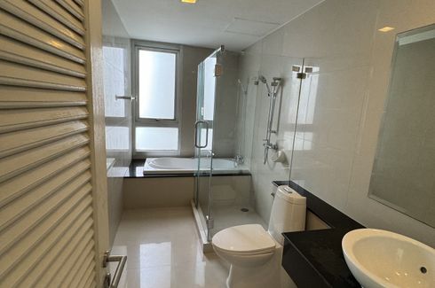 2 Bedroom Condo for sale in Nusasiri Grand, Phra Khanong, Bangkok near BTS Ekkamai