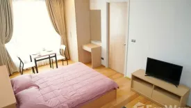 1 Bedroom Condo for sale in Fuse Sathorn - Taksin, Bang Lamphu Lang, Bangkok near BTS Wongwian Yai