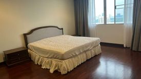 3 Bedroom Condo for rent in Newton Tower, Khlong Toei, Bangkok near BTS Nana