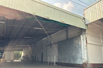 Warehouse / Factory for rent in Lam Pla Thio, Bangkok