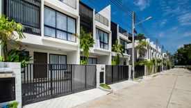 3 Bedroom Townhouse for rent in Choeng Thale, Phuket